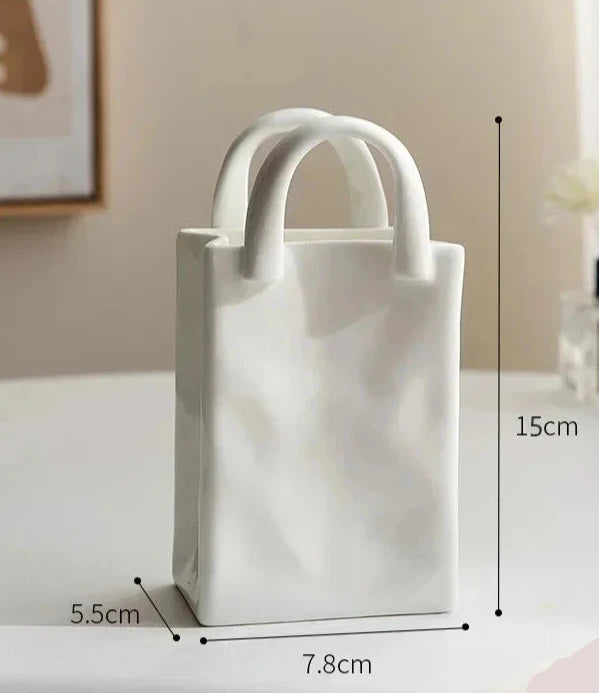 Vaso em Cerâmica Bolsa