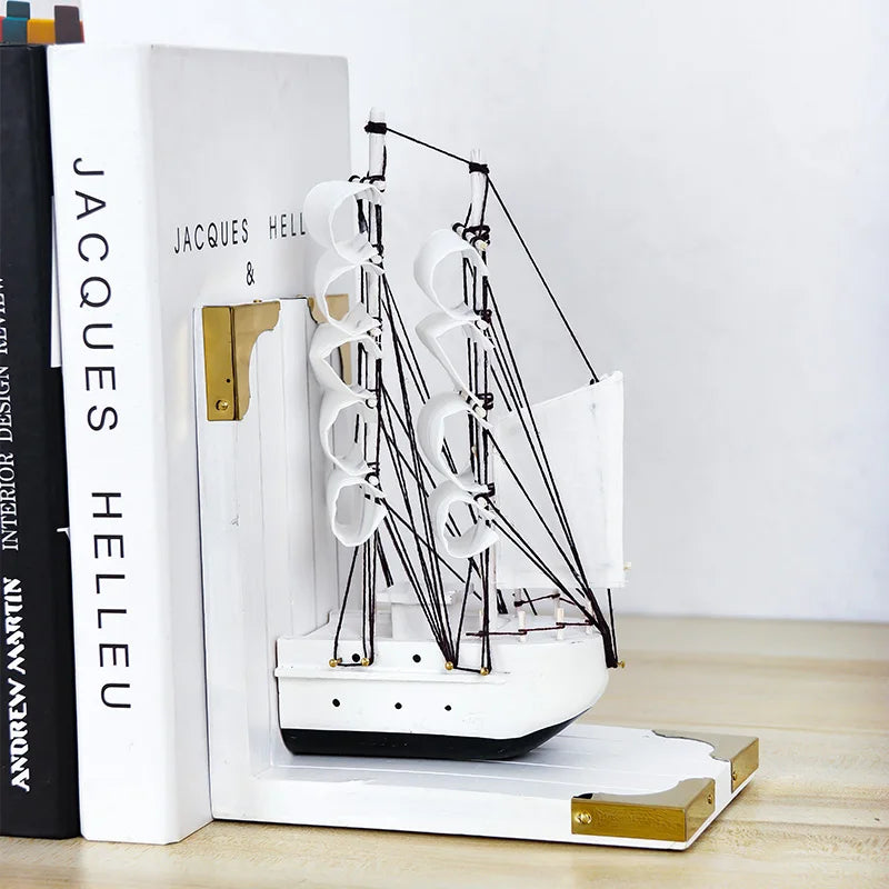 Suporte Para Livros Navio