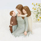 Escultura Mãe e Filhos em Resina e Pintada à Mão