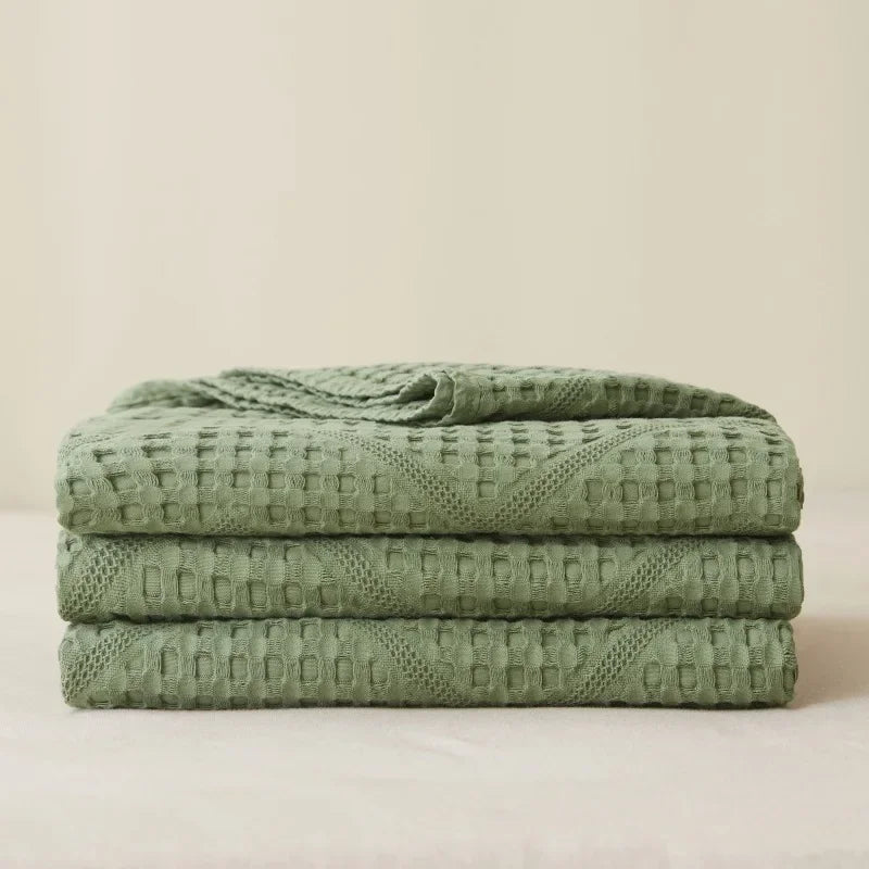 Xinjiang algodão absorvente de umidade e respirável nova classe A algodão oco gaze colcha de verão toalha