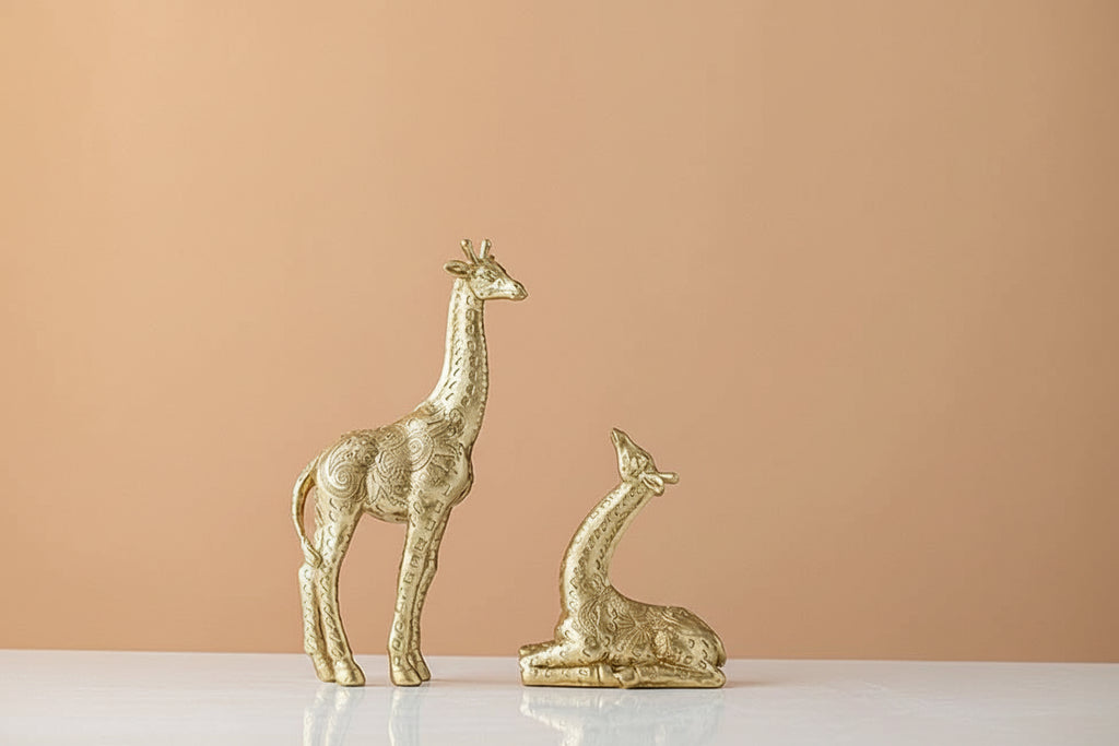 Estátua de girafa banhada a ouro, decoração de mesa, arte em resina, escultura animal abstrata, decoração estética, artesanato, ornamentos