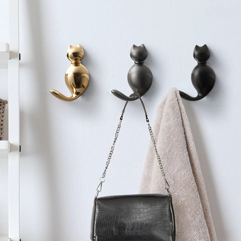 Gancho de suspensão de gato com furos para perfurar na parede atrás da porta para roupas e chapéus Ganchos de metal de alta qualidade para banheiro