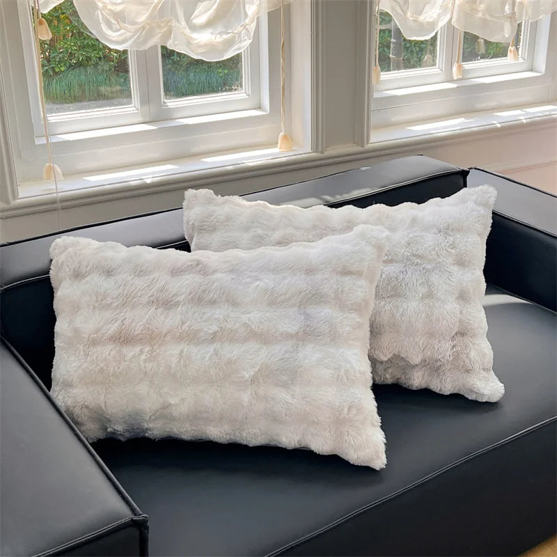 Kit com 2  Capas de Plush Para Almofadas