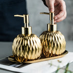 Luxo Gold Soap Dispenser com Press handle Ceramic Dispenser Silver Dispenser com aço inoxidável Bandeja Banheiro Acessório